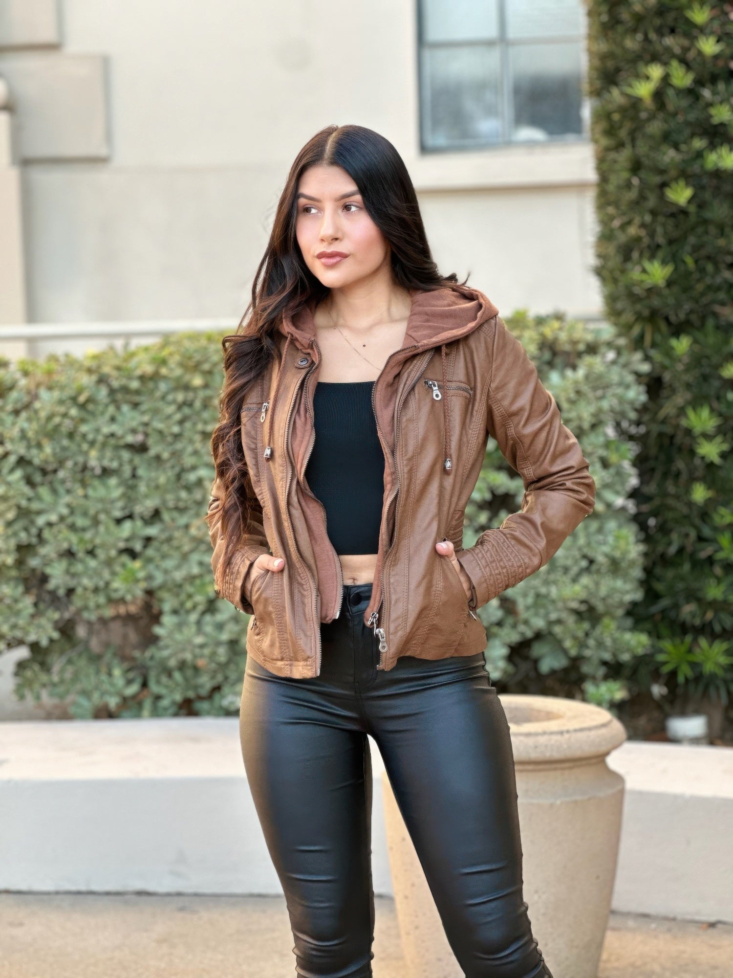 Woman Fashion Hooded Faux Leather Jacket